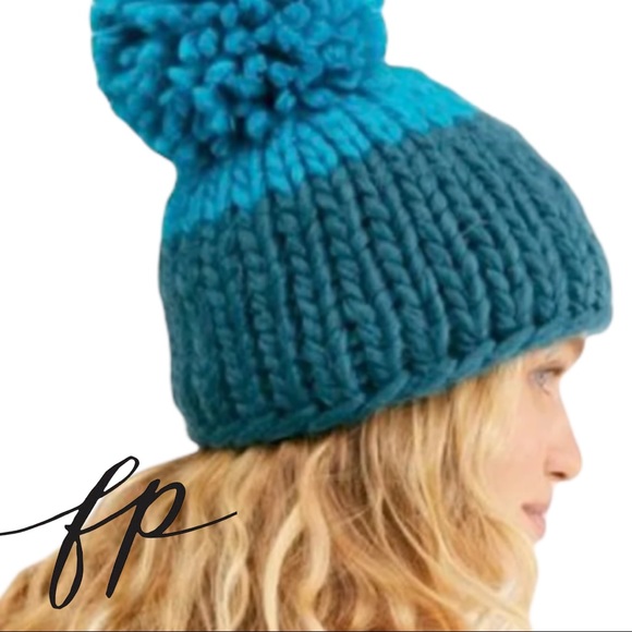 NWT Free People Cozy Up Color Block Pom Beanie Turquoise Winter Hat New FP
